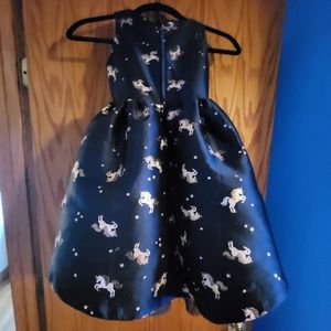 H&M girls 5/6 puffy unicorn dress.